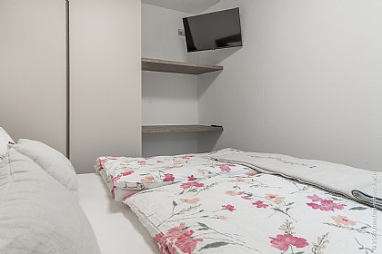 Apartment 2 - Schlafzimmer 1